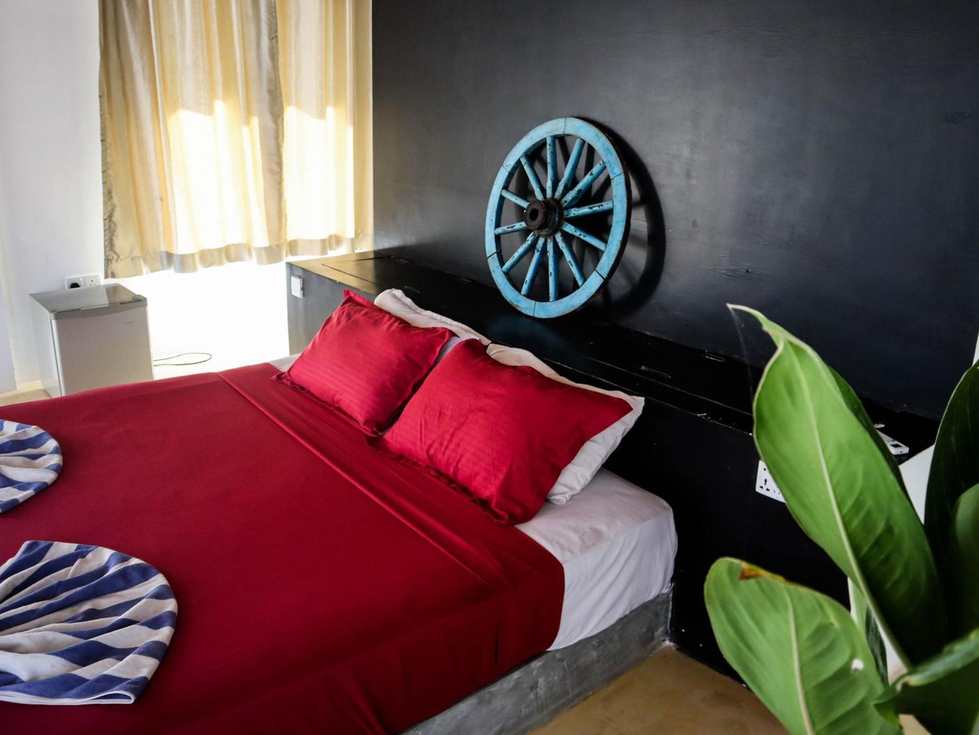 Singhe House Hotel Dikwella Luaran gambar